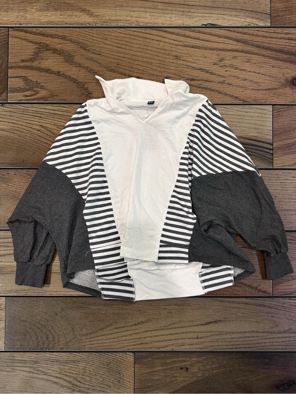 SHEIN BohoFeels Women’s Colorblock Striped Oversized Hoodie XS NWT